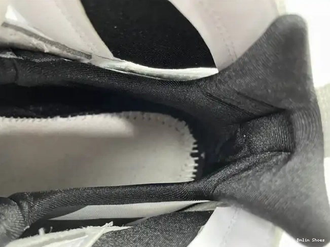 Bmlin Flint 7 (2021) Jordan Retro CU9307-100 0518